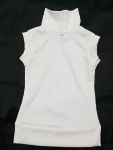 Kids white strechable I neck Top 4-5 years