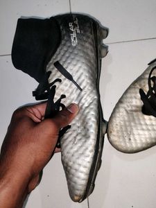 Nivia Oslar Blaze Football Shoes Size 8