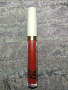 MyGlamm Red liquid matte lipstick
