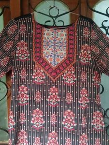 Black Floral Print Dress