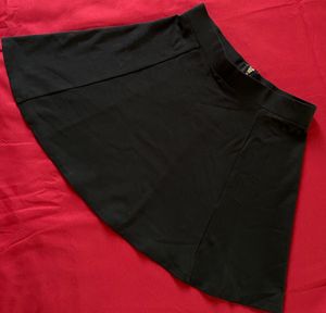 H&M Black Skirt