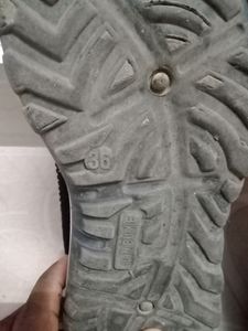 Casual ladies shoe