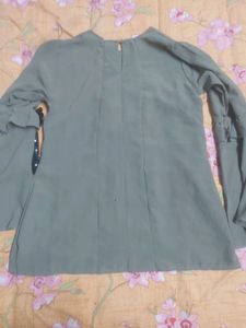 Green Top with Ribbon Sleeves