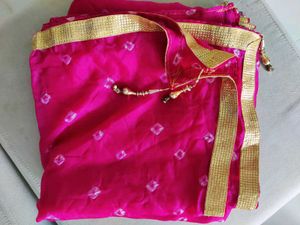 Pink Bandhani Dupatta w Golden Gota Patti & Tassel
