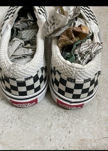 Vans Casual Shoes With Excellent Quality.