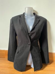 Classic Blazer 🥰