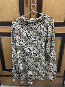 Tiger Print Women Shirt For Casual Wear