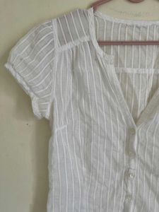 Ivory Blouse Top🛍️🌷