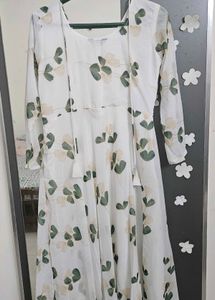 Kurti with Shawl Size [S] PRICE NEGOTIABLE