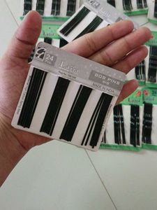 Hair Pins - Black - Lajja