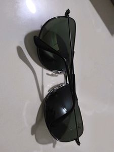 Ray-Ban Aviator Sunglasses