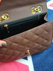 Elegant Quilted Crossbody Bag