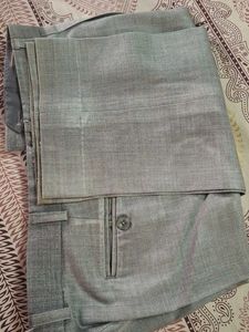 Gray self design men Pant.