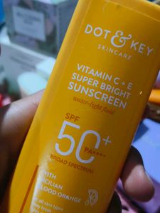 Dot And Key Sunscreen