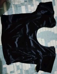 Black Blouse ( Velvet )