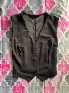 Black Trendy Top