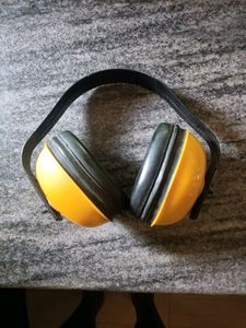 Ear Muff For Industrial Use