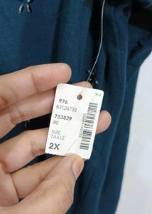 Stylish Teal V-Neck Top