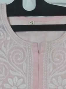 Pretty,Pink Clr, Embroidery Top🌸