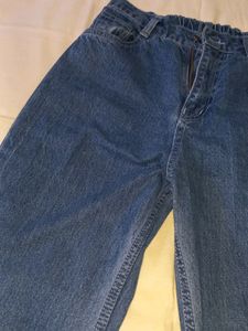 NEW BOOTCUT HIGHWAISTED JEANS