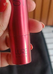 Studiowest Lure 02 Shine Lipstick