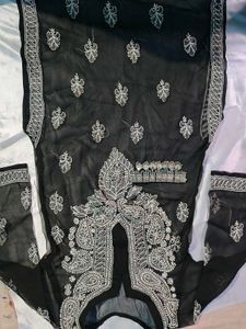 Black Embroidered Tunic Top