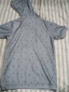 Boys half sleeve hoodie top