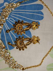 Sparkling Necklace &amp; Earring Set