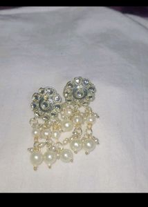 Combo Of Pearl Jewellery Set And Green Studded Se