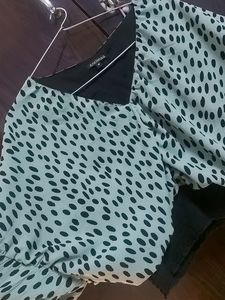 💥Antheaa brand sea green color baggy,style top🌈Totally new,have just once wored,NO FLAW✔🆕