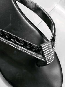 Black Sandle With Stone Work