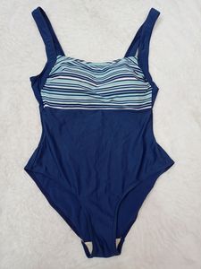 Nevy Blue 32 Size Bikni