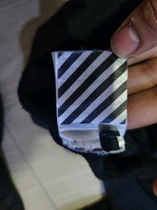 Off-White Arrows Graphic Sweatshirt