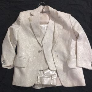 Suit With Waist Coat Size Small For 4-5 Years Boy