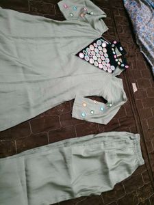 New stylish green cord set for women in XXL size