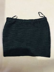 Elegant Black Textured Mini Skirt – Atmosphere®️