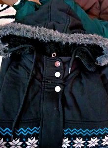 Black Knitted Pure Woolen Sweater