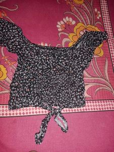 Floral Tie-Front Crop Top