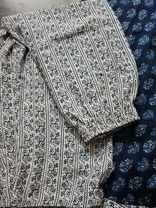 Kurti Set