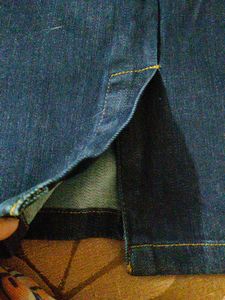Preloved Van Heusen Blue Denim Midi Skirt