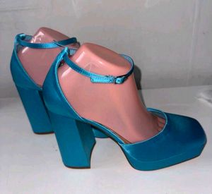 IMPORTED PRIMARK HEELS