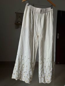 RANGRITI Cropped Lace Cutout Trouser