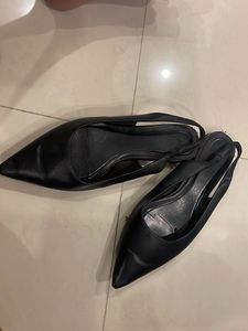 Black Slingback Pointed Toe Heels