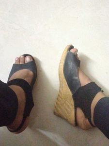 Black Heels 🖤
