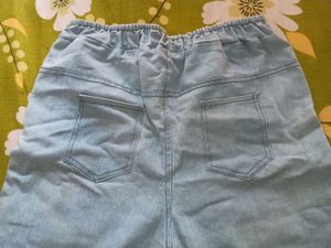 printed light blue jeans for girls