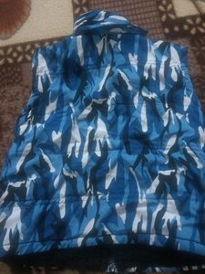 Blue sleeveless jacket for kids