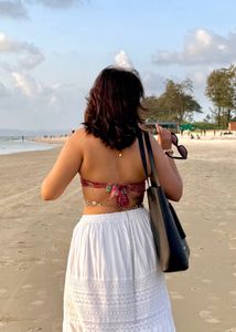 Backless Paisley Halter Crop Top 🌸🌞