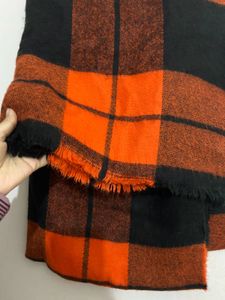 ZARA Accessories Colorblocked Winter Scarf/Stole