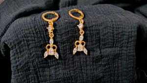 Elegant Gold Drop Earrings