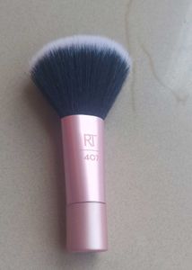 Real Techniques Mini multitask Brush 407
